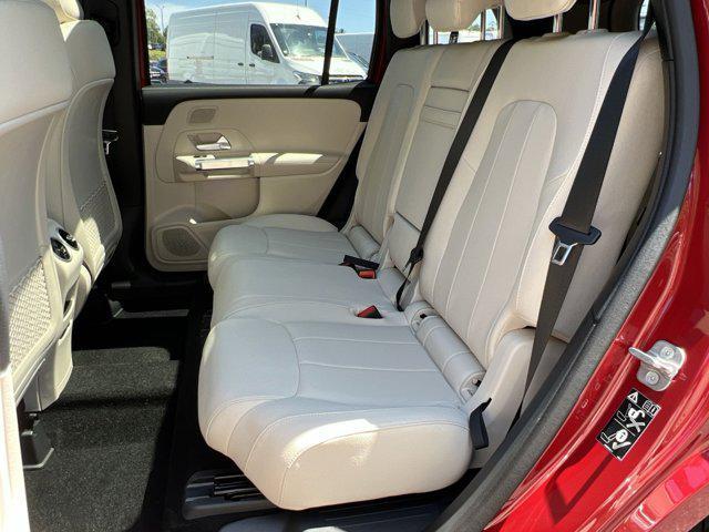 new 2025 Mercedes-Benz GLB 250 car, priced at $55,255