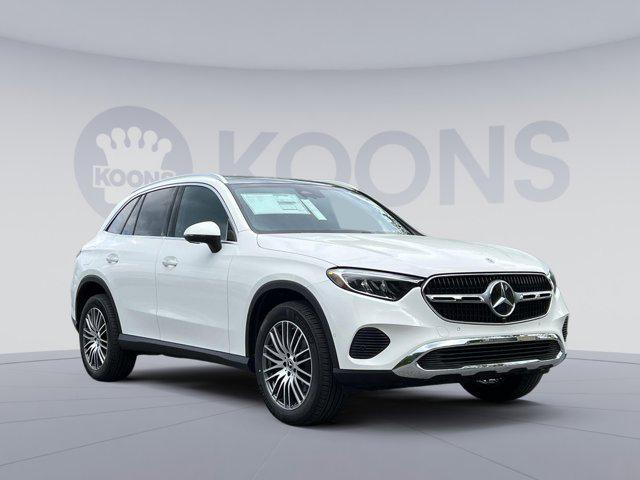 new 2025 Mercedes-Benz GLC 300 car, priced at $54,535