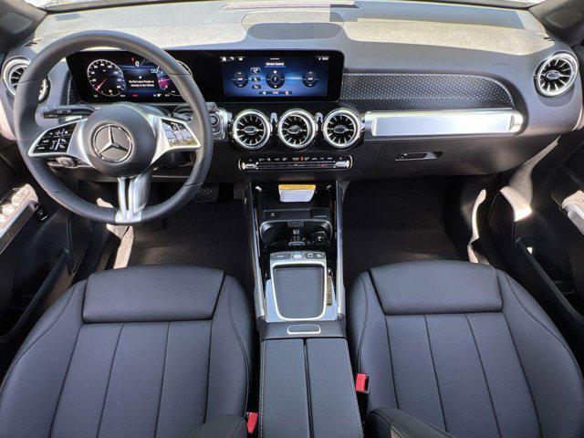 new 2025 Mercedes-Benz GLB 250 car, priced at $49,595