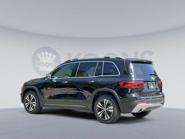 new 2025 Mercedes-Benz GLB 250 car, priced at $49,595