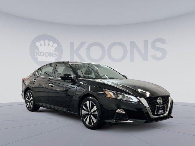 used 2022 Nissan Altima car, priced at $17,500