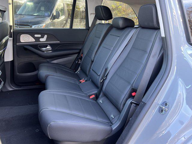 new 2026 Mercedes-Benz GLS 450 car, priced at $105,635