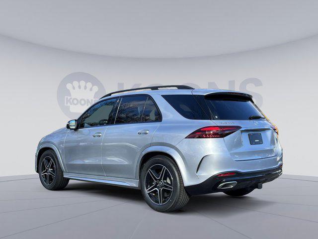 new 2025 Mercedes-Benz GLE 580 car, priced at $94,495