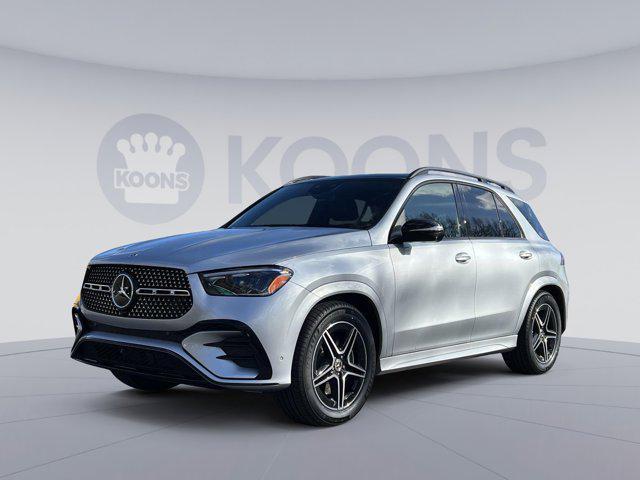 new 2025 Mercedes-Benz GLE 580 car, priced at $94,495