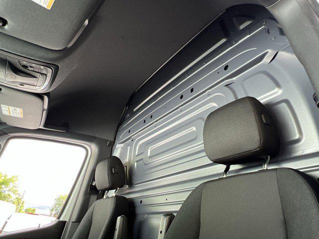 new 2025 Mercedes-Benz Sprinter 2500 car, priced at $66,278