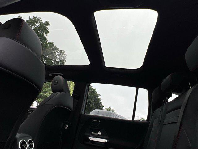 new 2025 Mercedes-Benz GLB 250 car, priced at $57,690