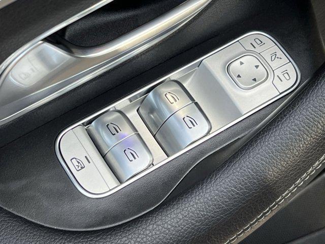 used 2024 Mercedes-Benz GLE 450 Plug-In Hybrid car, priced at $52,000
