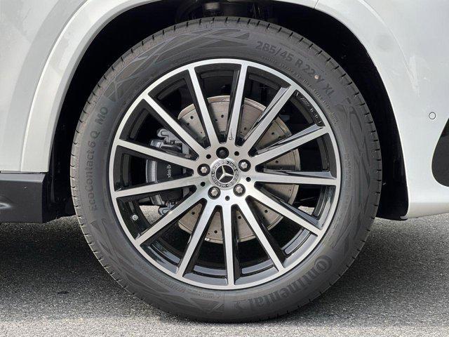 new 2025 Mercedes-Benz GLS 580 car, priced at $117,695
