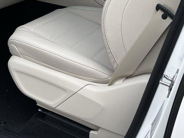 new 2025 Mercedes-Benz GLS 580 car, priced at $117,695