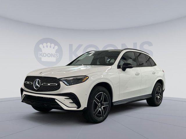 new 2025 Mercedes-Benz GLC 300 car, priced at $65,450