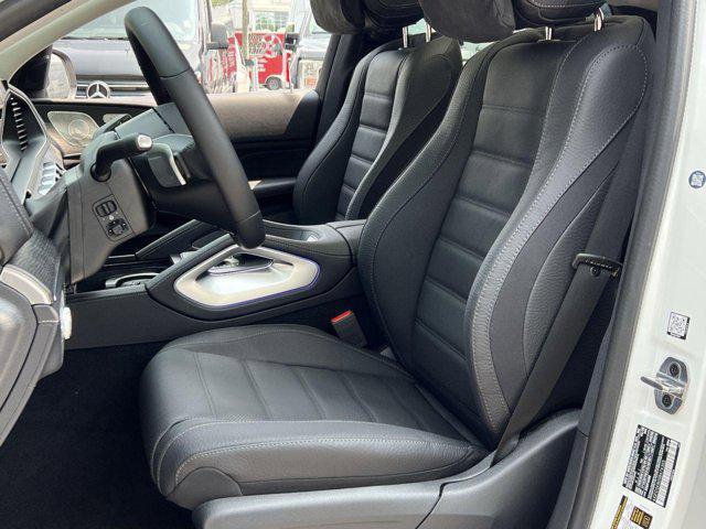 new 2025 Mercedes-Benz GLE 450 car, priced at $91,805