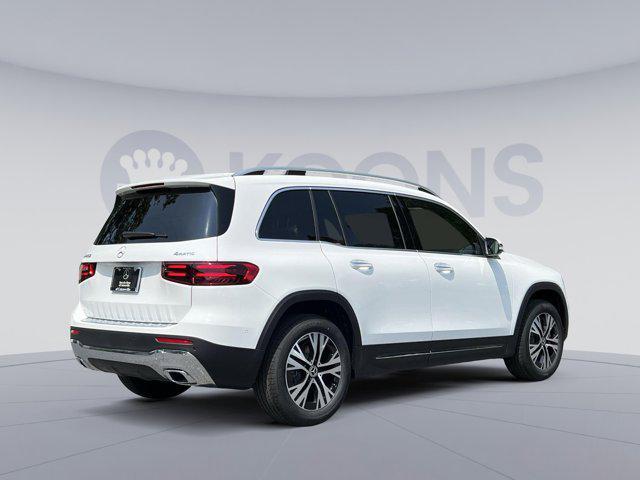 new 2025 Mercedes-Benz GLB 250 car, priced at $49,595