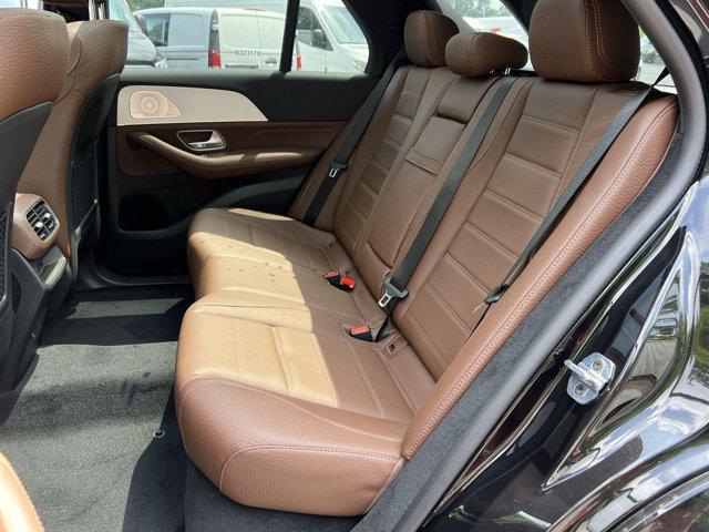 new 2026 Mercedes-Benz GLE 450 car, priced at $82,430