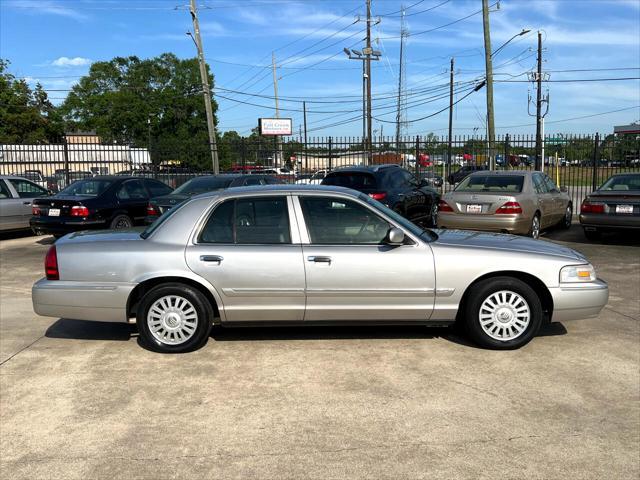 used 2007 Mercury Grand Marquis car, priced at $11,980