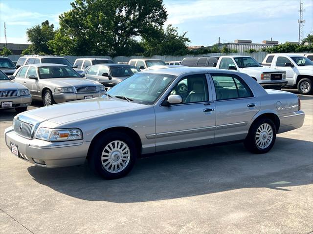 used 2007 Mercury Grand Marquis car, priced at $11,980