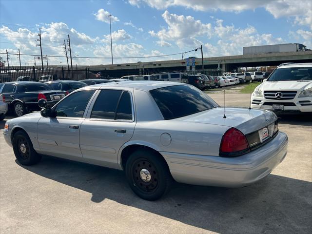 used 2007 Ford Crown Victoria car, priced at $8,500