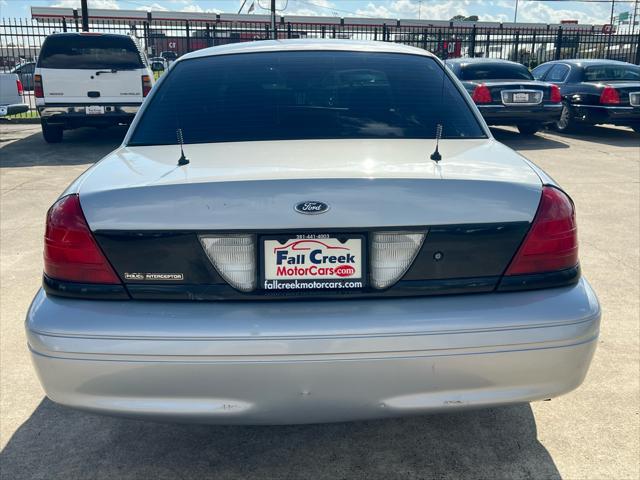 used 2007 Ford Crown Victoria car, priced at $8,500