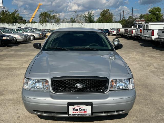 used 2007 Ford Crown Victoria car, priced at $8,500