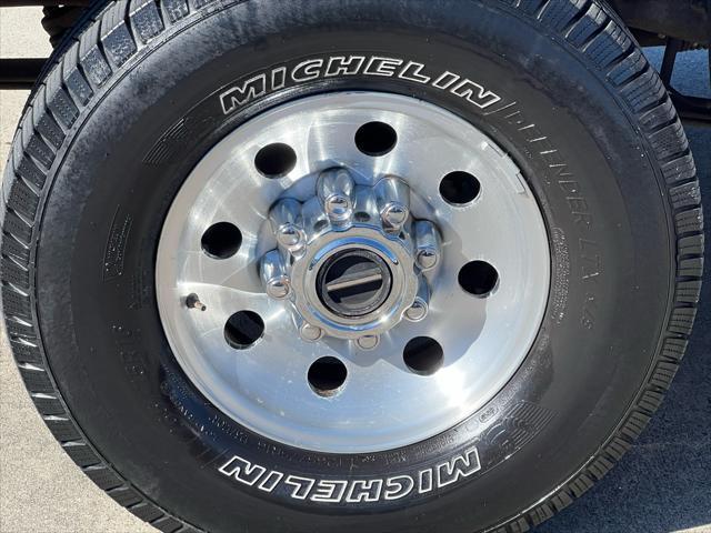 used 2000 Ford Excursion car, priced at $19,980