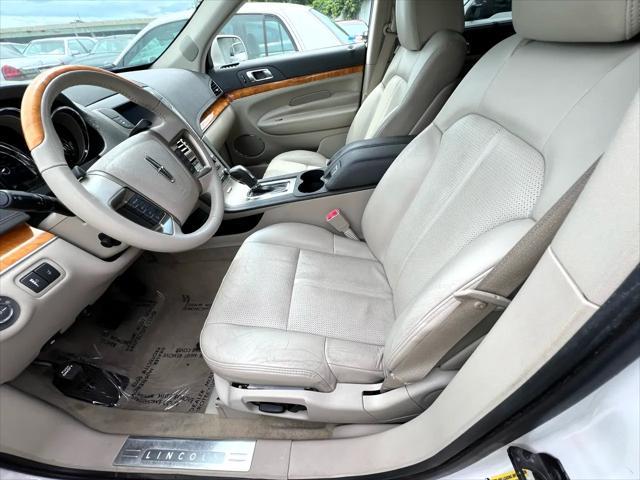 used 2010 Lincoln MKT car, priced at $14,980