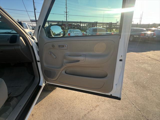 used 2005 Toyota Tundra car, priced at $9,980