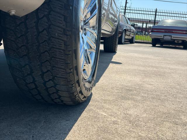 used 2005 Chevrolet Silverado 1500 car, priced at $17,980