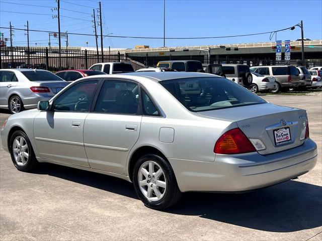 used 2000 Toyota Avalon car, priced at $7,980