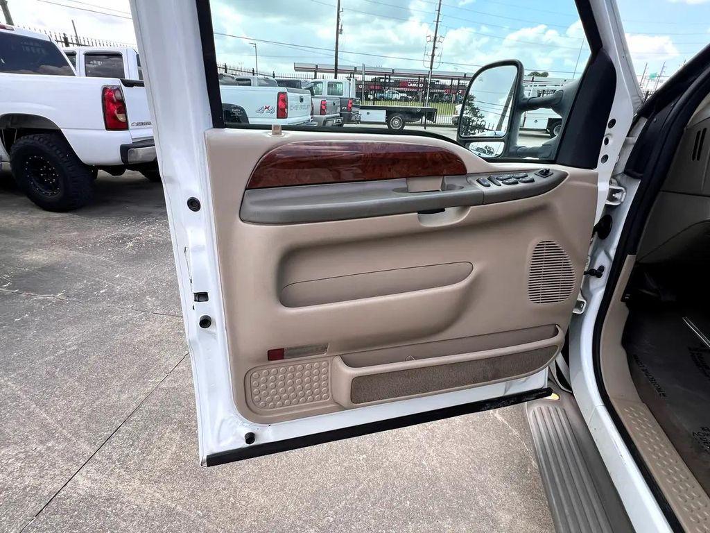 used 2001 Ford Excursion car, priced at $13,980