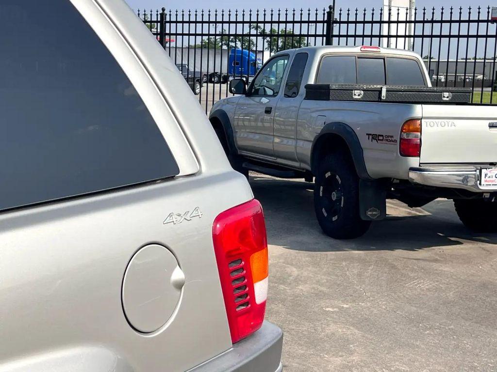 used 2001 Jeep Grand Cherokee car, priced at $9,500