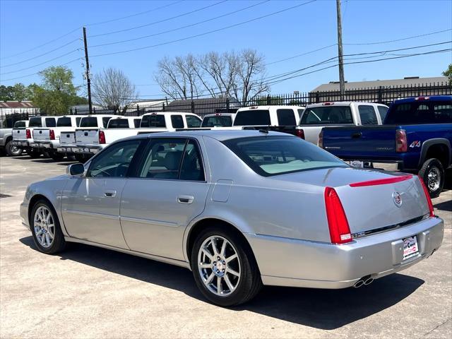 used 2006 Cadillac DTS car, priced at $12,980