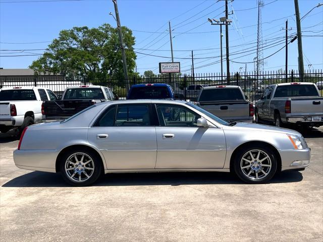 used 2006 Cadillac DTS car, priced at $12,980