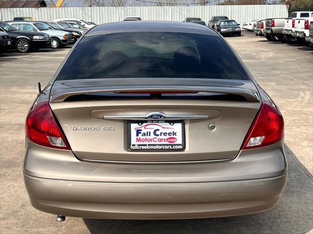 used 2002 Ford Taurus car, priced at $7,980