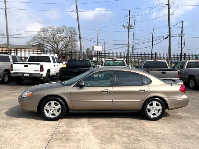 used 2002 Ford Taurus car, priced at $7,980