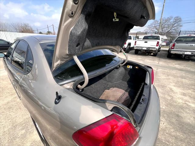 used 2002 Ford Taurus car, priced at $7,980