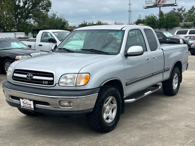 used 2000 Toyota Tundra car, priced at $15,980