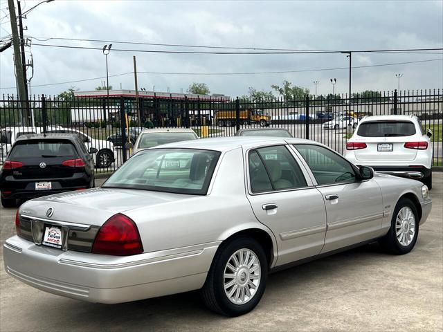 used 2009 Mercury Grand Marquis car, priced at $10,980