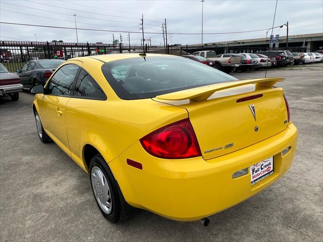 used 2009 Pontiac G5 car, priced at $8,980