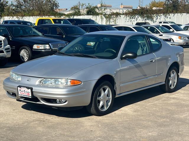 used 2002 Oldsmobile Alero car, priced at $10,980