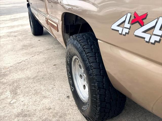 used 2001 Chevrolet Silverado 1500 car, priced at $12,980