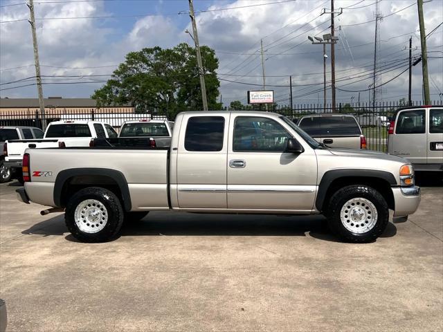 used 2006 GMC Sierra 1500 car, priced at $12,980