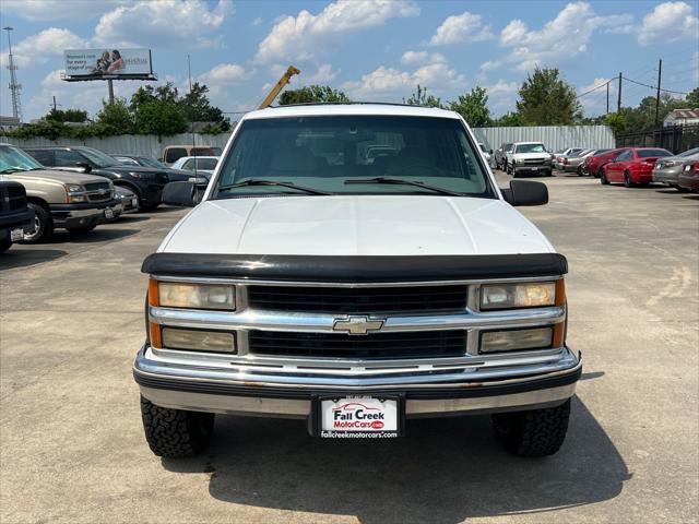 used 1999 Chevrolet Suburban car, priced at $8,980