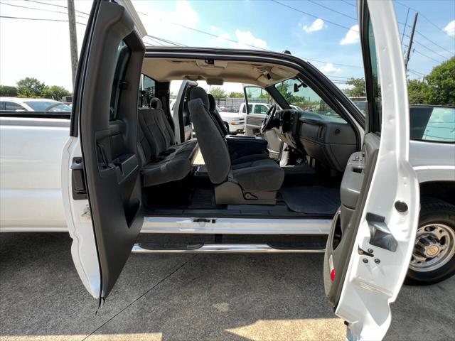 used 2005 Chevrolet Silverado 2500 car, priced at $23,980