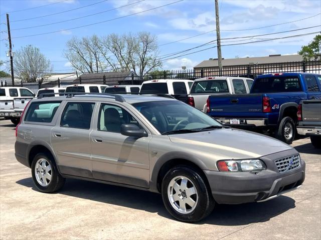 used 2002 Volvo V70 car, priced at $7,980