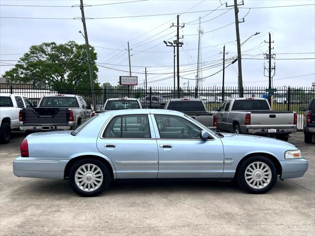 used 2009 Mercury Grand Marquis car, priced at $13,980