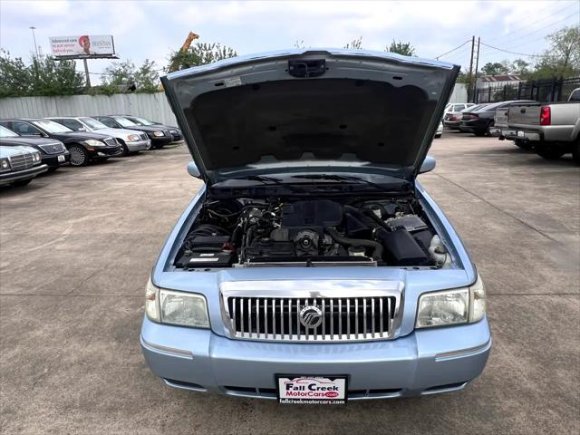 used 2009 Mercury Grand Marquis car, priced at $13,980