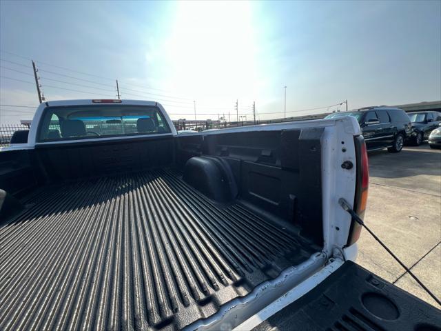 used 2004 GMC Sierra 2500 car, priced at $14,980