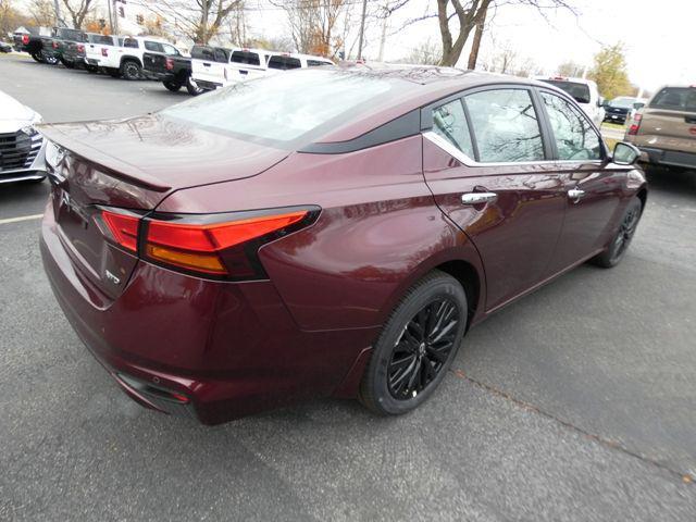 new 2025 Nissan Altima car, priced at $31,965