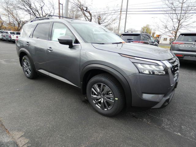 new 2025 Nissan Pathfinder car, priced at $44,410