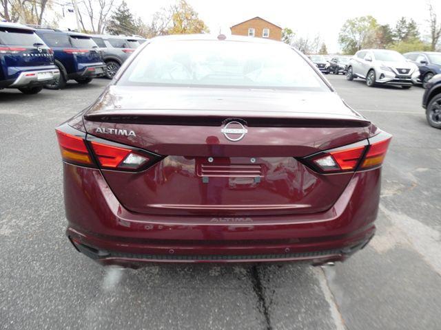 new 2025 Nissan Altima car, priced at $30,570