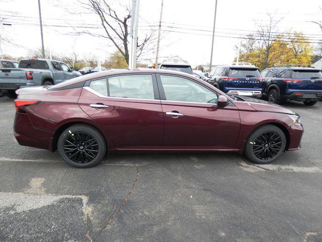 new 2025 Nissan Altima car, priced at $30,570